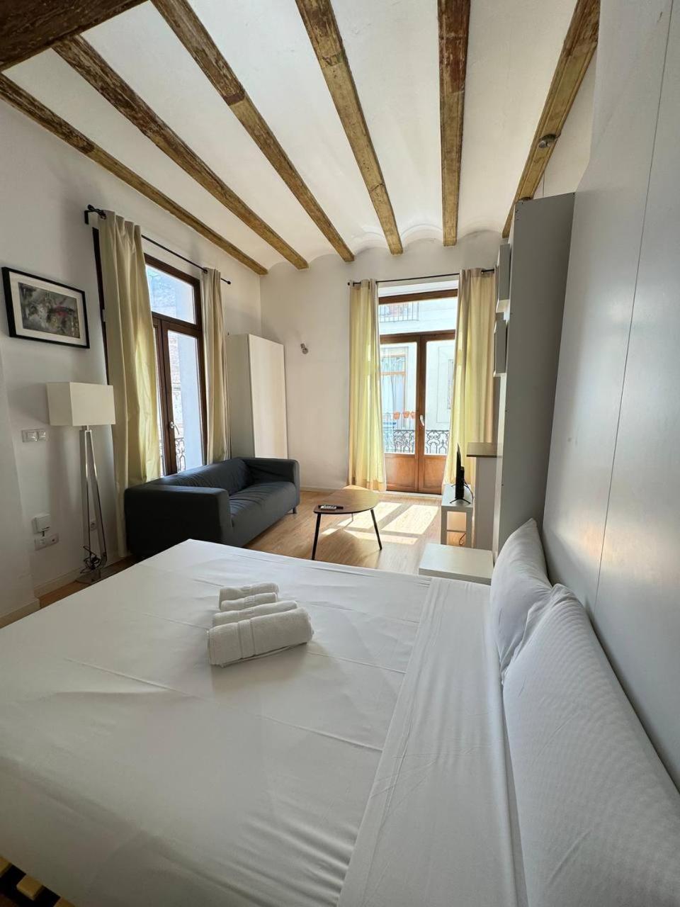 Apartment Estudio Plaza De La Reina *